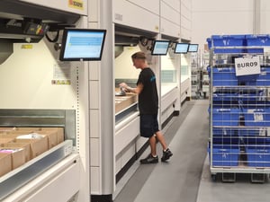 postnord-ssi-lagerautomat-logimat